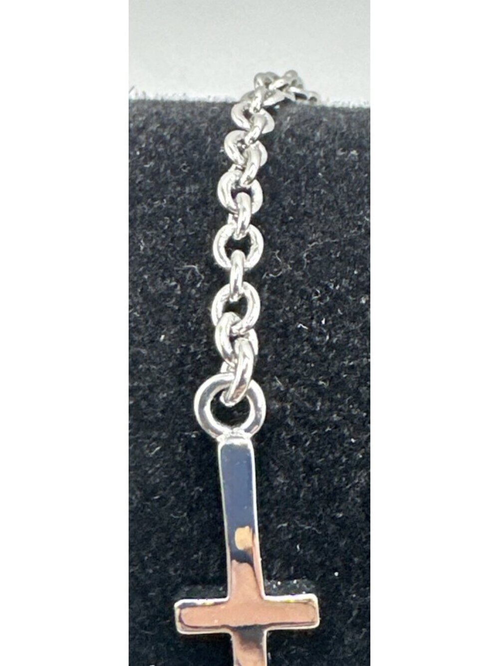 rustic cuff silver tone side ways cross chain link 7” - Picture 2 of 7